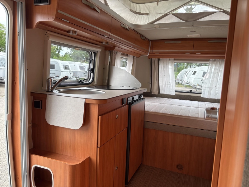 Eriba Touring Troll GT 530 Mover/Thule luifel  foto: 10