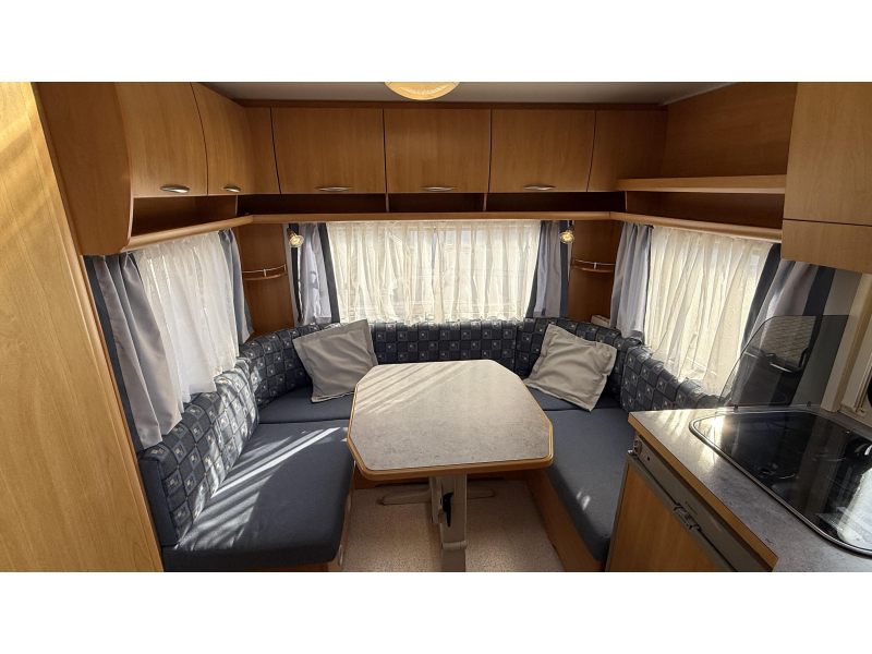 Eifelland Holiday 465 TF frans bed rondzit toilet  foto: 1