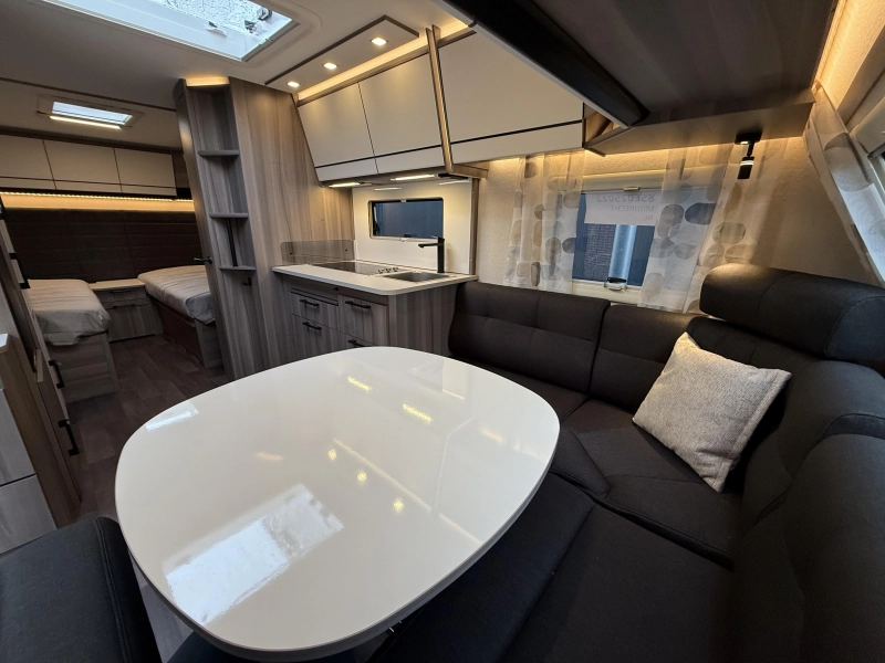 Kabe Estate 560 GLE Nieuw Binnen!  foto: 3