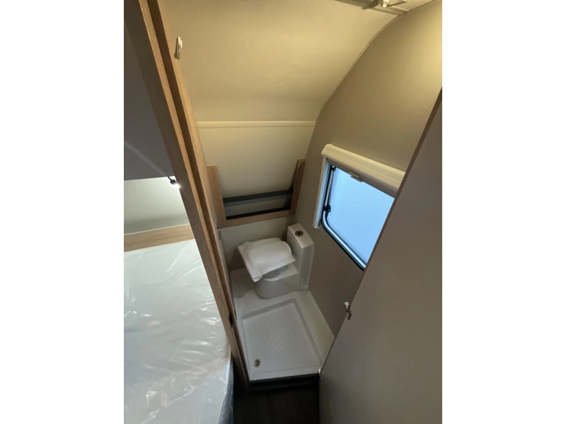 Knaus Sport Platinum 450 FU ACTIE MODEL-FRANSBED  foto: 10