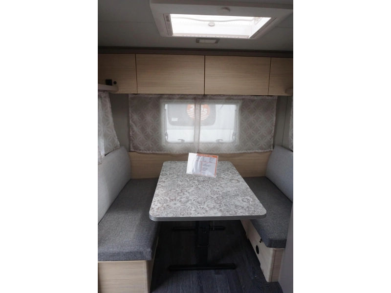 Weinsberg CaraCito 470 EU 1500kg/AIRCO/VLOERVERW.  foto: 15