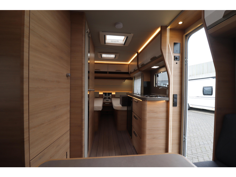 Knaus Sudwind 60 Years 500 EU Enkele bedden / Mover  foto: 10