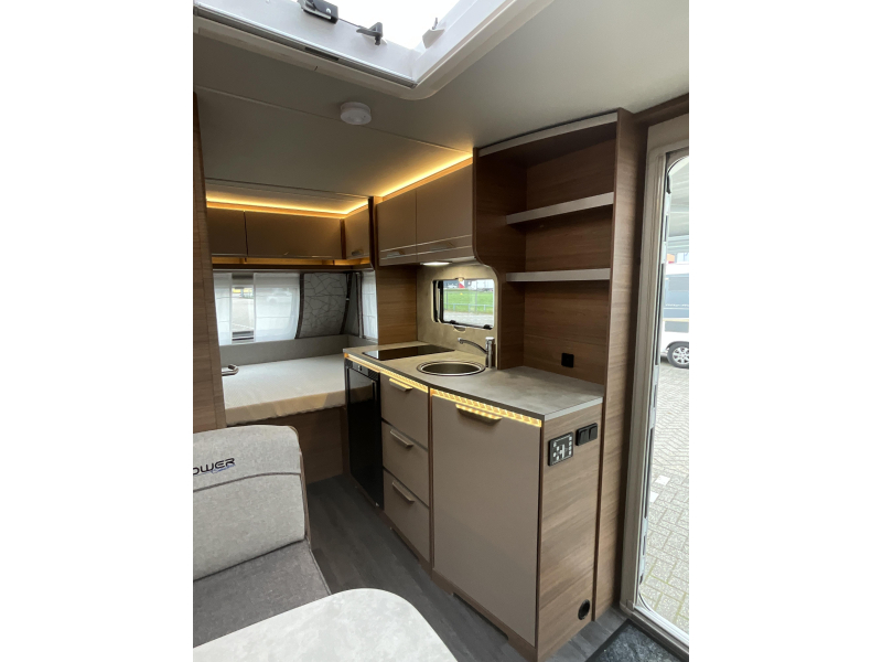 Knaus Sport E-Power Selection 420 QD AIRCO-LEVELSSYTEEM-LUIFEL  foto: 6