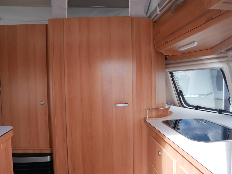 Eriba Touring 320 Mover, Fietsendrager  foto: 5