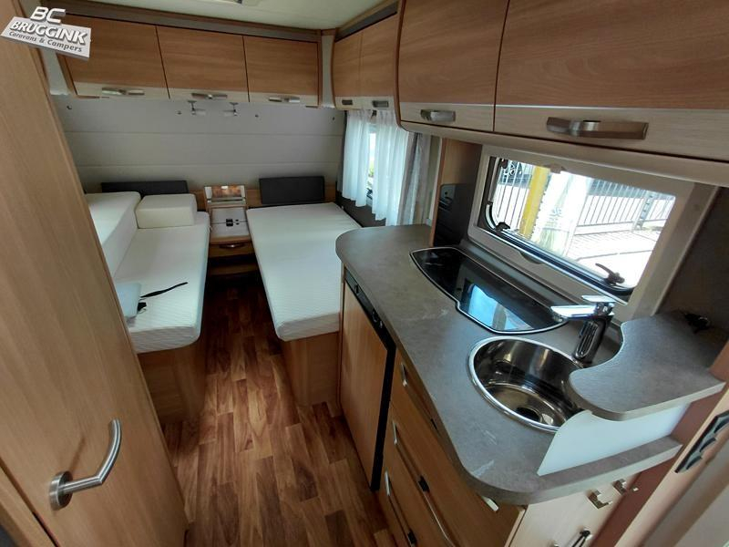 Knaus Sudwind 500 EU - ENKELE BEDDEN - RONDZIT 