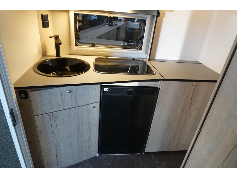 Easy Caravanning GetAway Trophy nr 001 Caravan v/h jaar  foto: 6