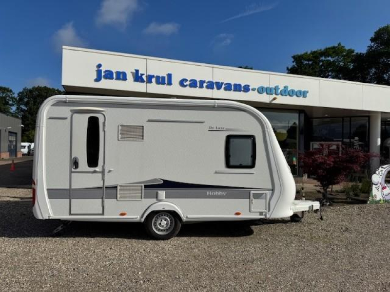 Hobby De Luxe 400 SFE incl. air voortent  foto: 1