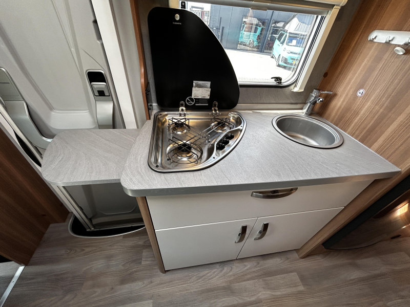 Weinsberg CaraHome 600 DKG Stapelbed/alkoof/6-zitpls  foto: 16