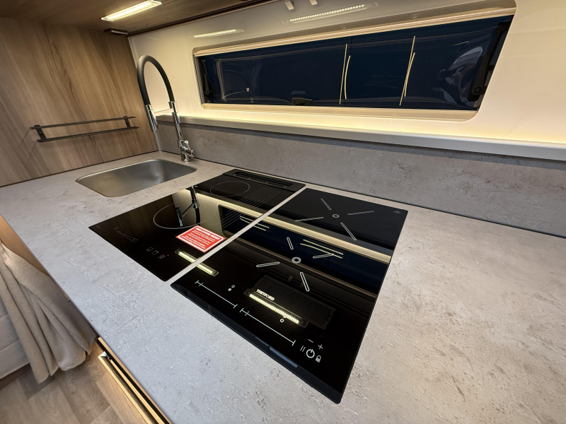Kabe Imperial 740 TDL Model 2026 - E5 indeling  foto: 17