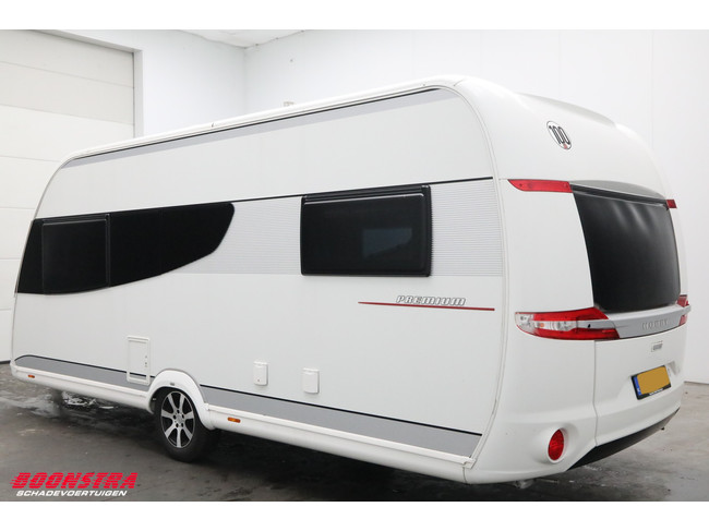 Hobby 495 UL Premium Middenkeuken Rondzit LMV