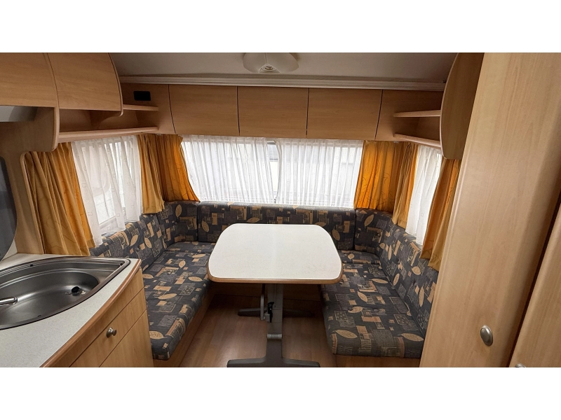 Home-Car Racer Spirit 45 frans bed rondzit toilet  foto: 2