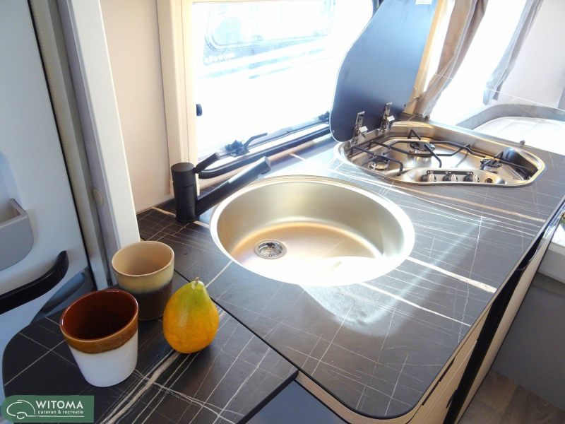 Eriba Touring 430 Dit voorjaar op vakantie!  foto: 12