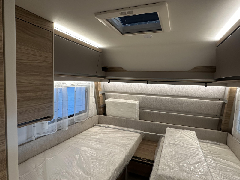 Dethleffs Nomad 460 EL vloerverwarming / ATC  foto: 17