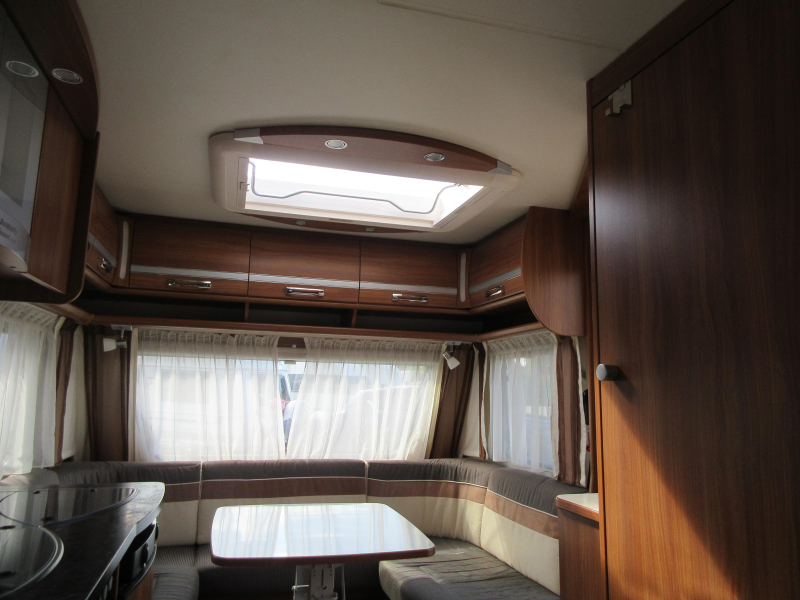 Dethleffs Nomad 450 DB MET DOREMA PANORAMALUIFEL  foto: 9