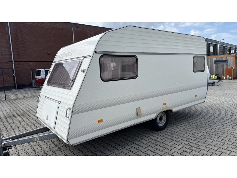 Home-Car Confort 42 2x zitgroep toiletruimte  foto: 13