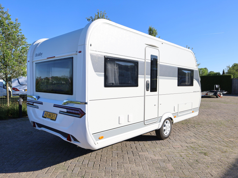 Hobby Excellent Edition 460 UFE voortent en luifel 