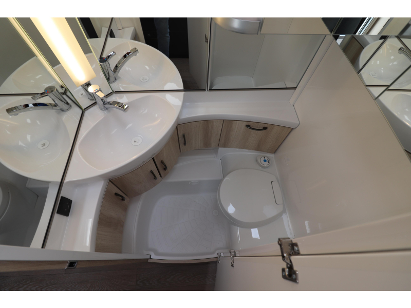 Hobby De Luxe 495 UL MODEL 2027 - 321  foto: 15