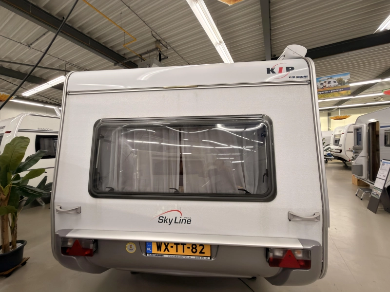 Kip Sky line Special 47 TDB +voortent+mover+luifel  foto: 3