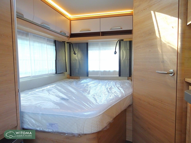 Knaus Sudwind Black Selection 580 UF € 2.269,- demo voordeel !  foto: 9