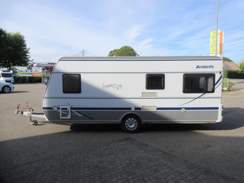 Dethleffs Camper 500 DB ZEE VAN RUIMTE - EN MOVER  foto: 18