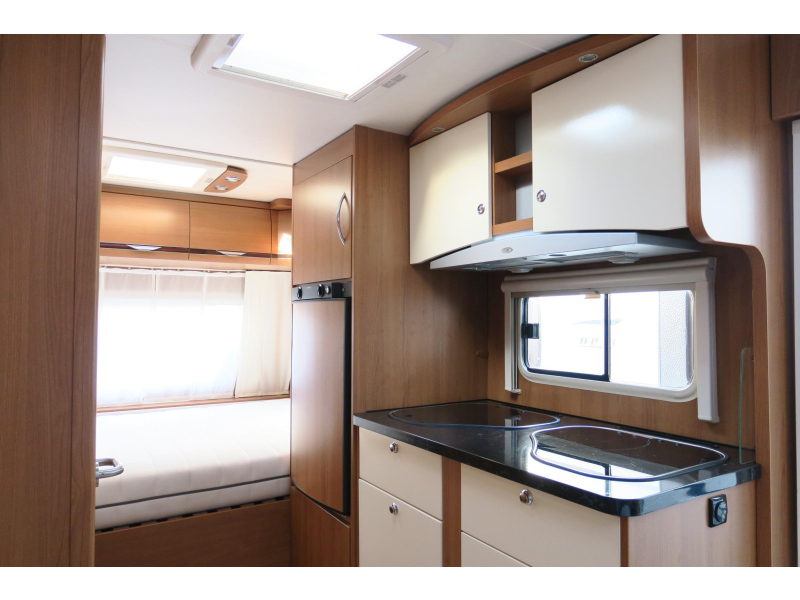 LMC Musica 460 D TRUMA MOVER+VOORTENT  foto: 3