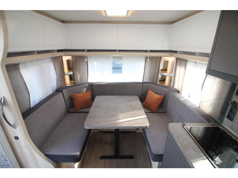 Hobby De Luxe 460 UFE Modeljaar 2027  foto: 15