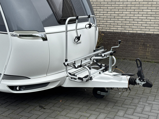 Hobby Excellent 495 UL met enkele bedden **Mover/Fietsendrager/Luifeltent/1e eigenaar/Zeer nette caravan** foto: 8