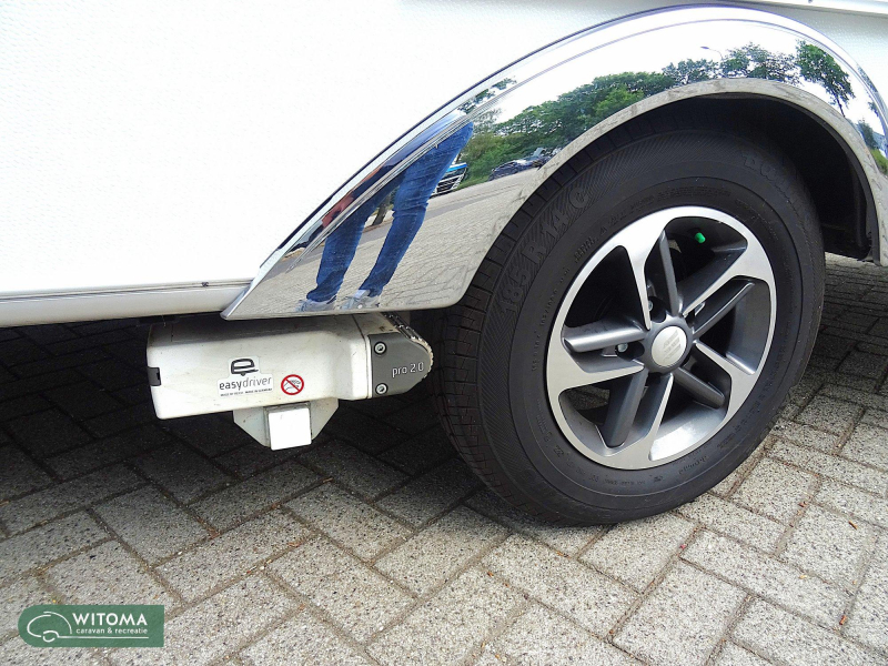 Eriba Touring Legend 542 mooie complete uitvoering  foto: 21