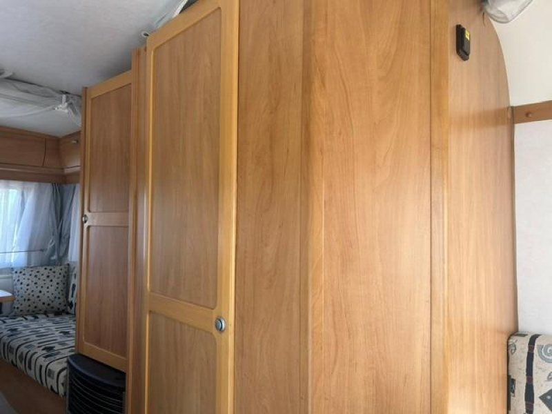 Eriba Touring Triton 430 GT  foto: 6