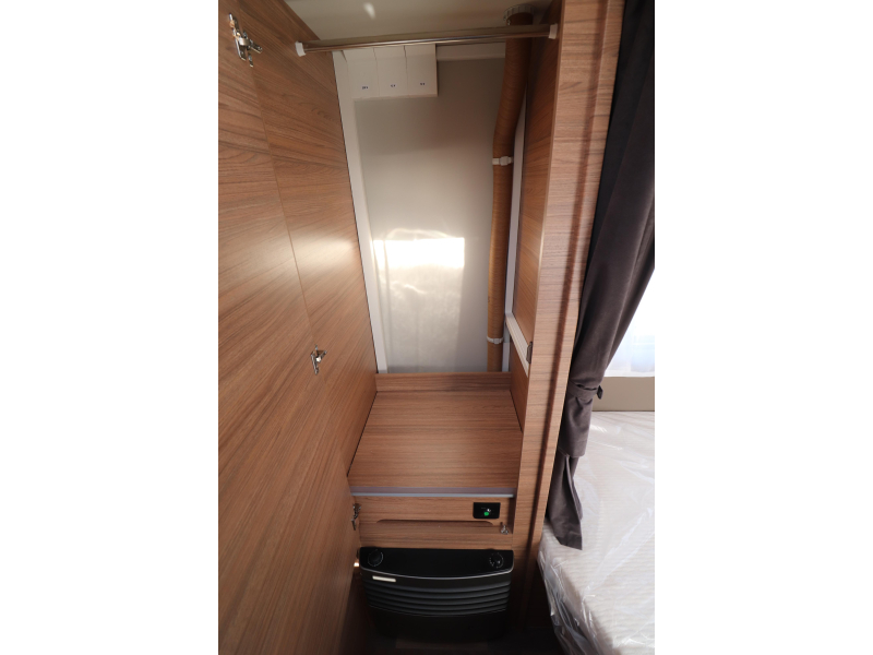 Weinsberg CaraOne Edition HOT 390 QD MEGA KORTING / 597  foto: 8