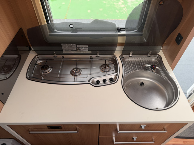 Knaus SUDWIND 550 FSK 250 foto: 12