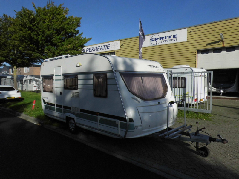 Chateau Caratt Nice 430 DB Mover, voortent 