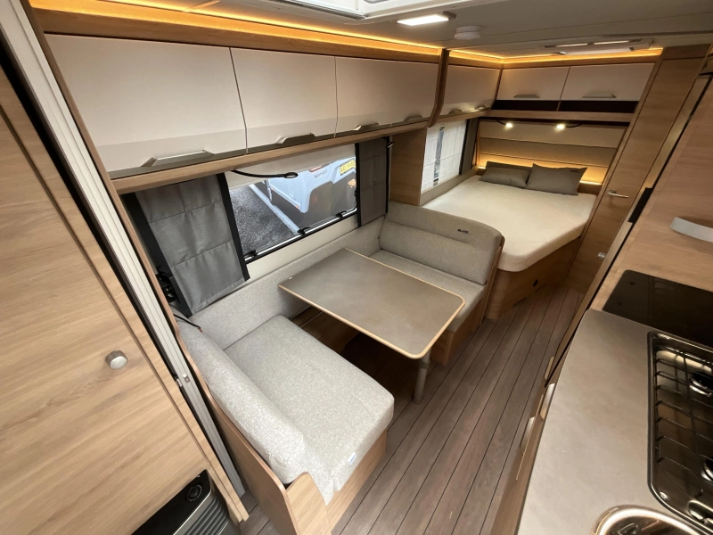 Knaus Sudwind Black Selection 540 FDK STAPELBED-GRATIS MOVER  foto: 4