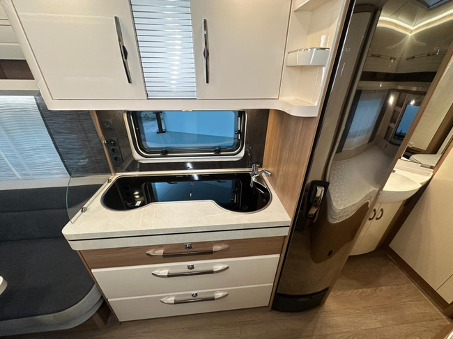 Hobby Excellent 495 UFe foto: 15