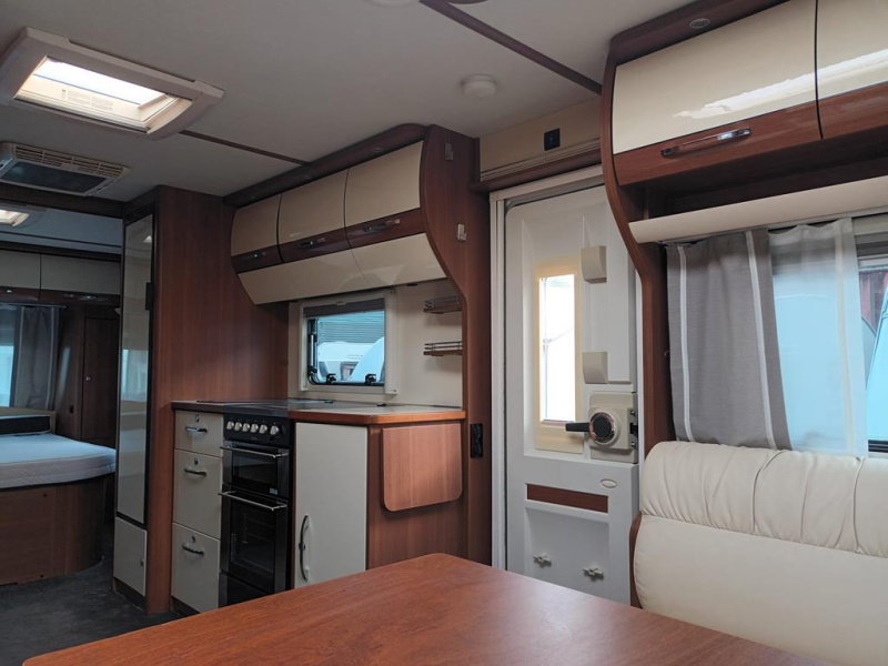 LMC Exquisite 595 VIP  foto: 4