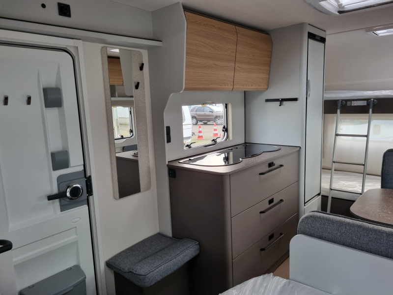 Bürstner B66 480 TK - Stapelbed -  foto: 7