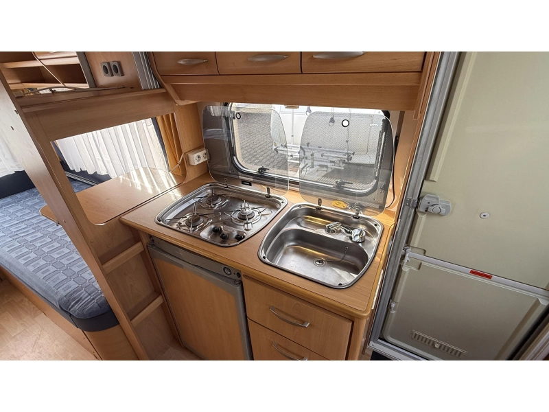 Knaus Sudwind 500 EU enkele bedden rondzit  foto: 7