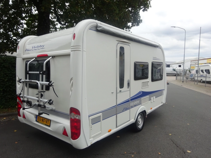 Hobby Excellent 400 SF 
