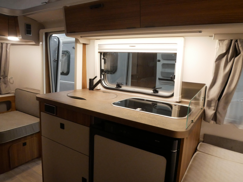 Eriba Touring 430 INKOOPTOPPER!  foto: 6