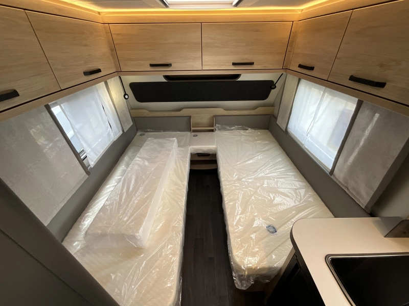 Weinsberg CaraOne Edition HOT 480 EU ENKELE BEDDEN-ACTIE MODEL  foto: 9