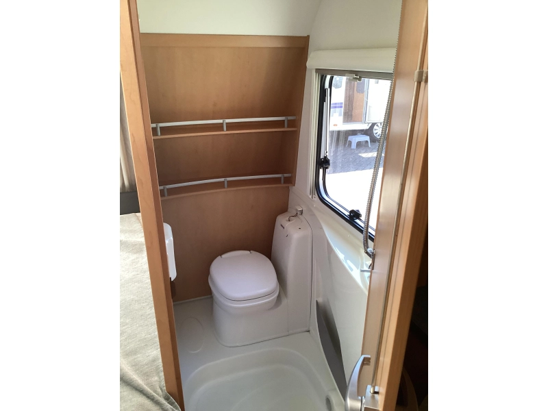 Knaus Sudwind White Edition 500 FU Airco/voortent  foto: 7