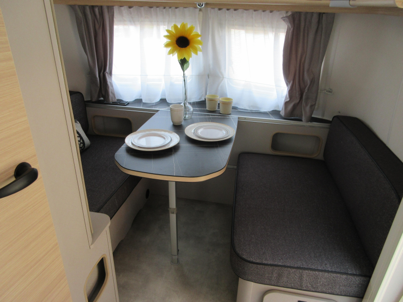 Eriba Touring 530 !! NIEUW BIJ CAMPOLIFE !! 