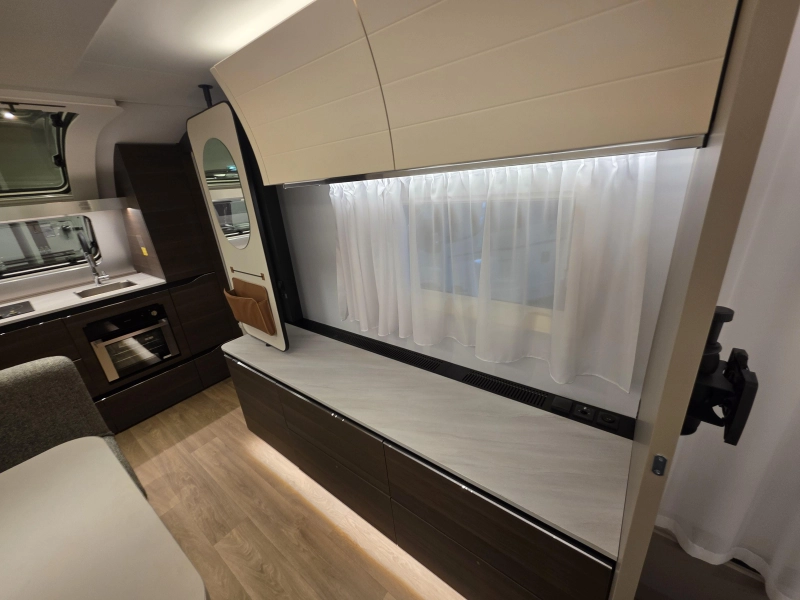 Adria Alpina 663 HT 
