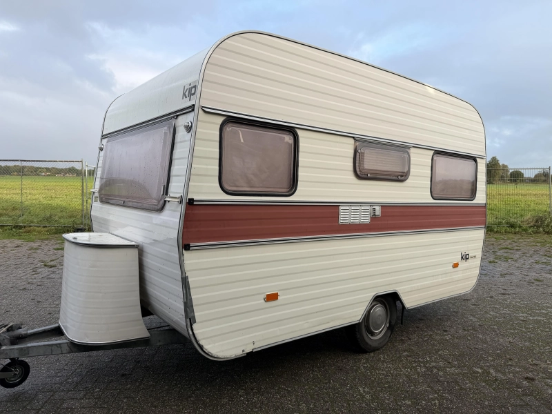 Kip 390 