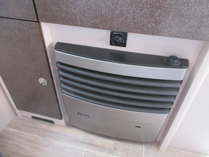Dethleffs C'Go 495 FR MOVER, VOORTENT, LUIFEL  foto: 14