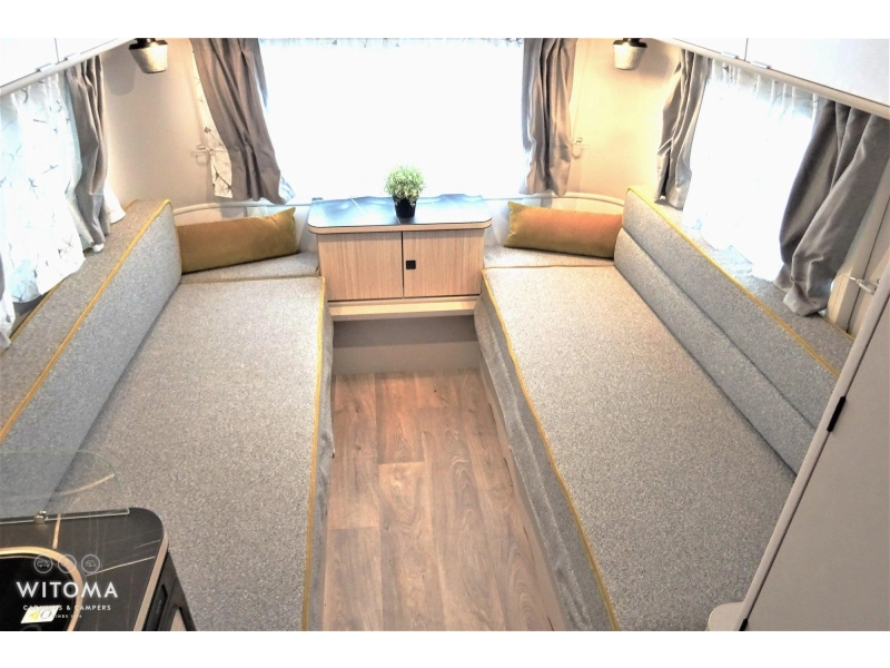 Eriba Touring 540 prijs vanaf 32.240,-  foto: 8
