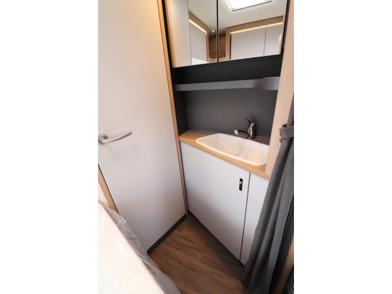 Knaus Sport Platinum 450 FU AKTIE - 200  foto: 11