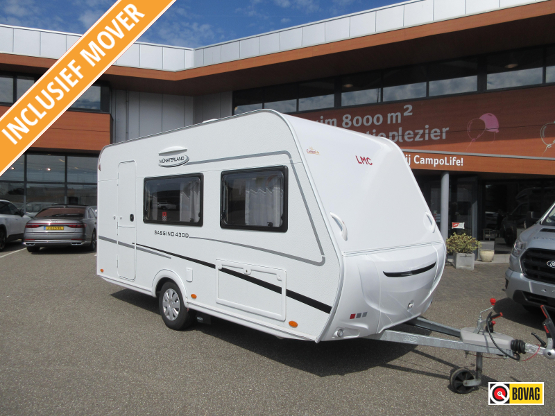 LMC Sassino 430 D ZEER NETJES MET VOORTENT  hoofdfoto: 1
