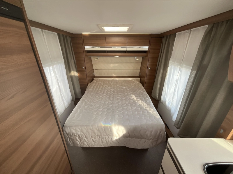 Dethleffs Nomad 530 DR QUEENSBED-MOVER-LUIFEL  foto: 10