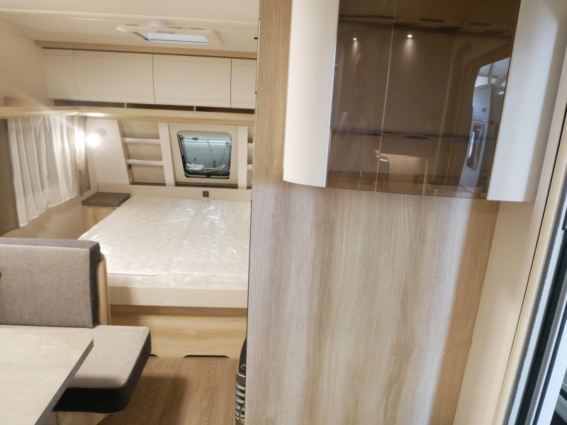 Hobby De Luxe 460 SFF Model 2027  foto: 11